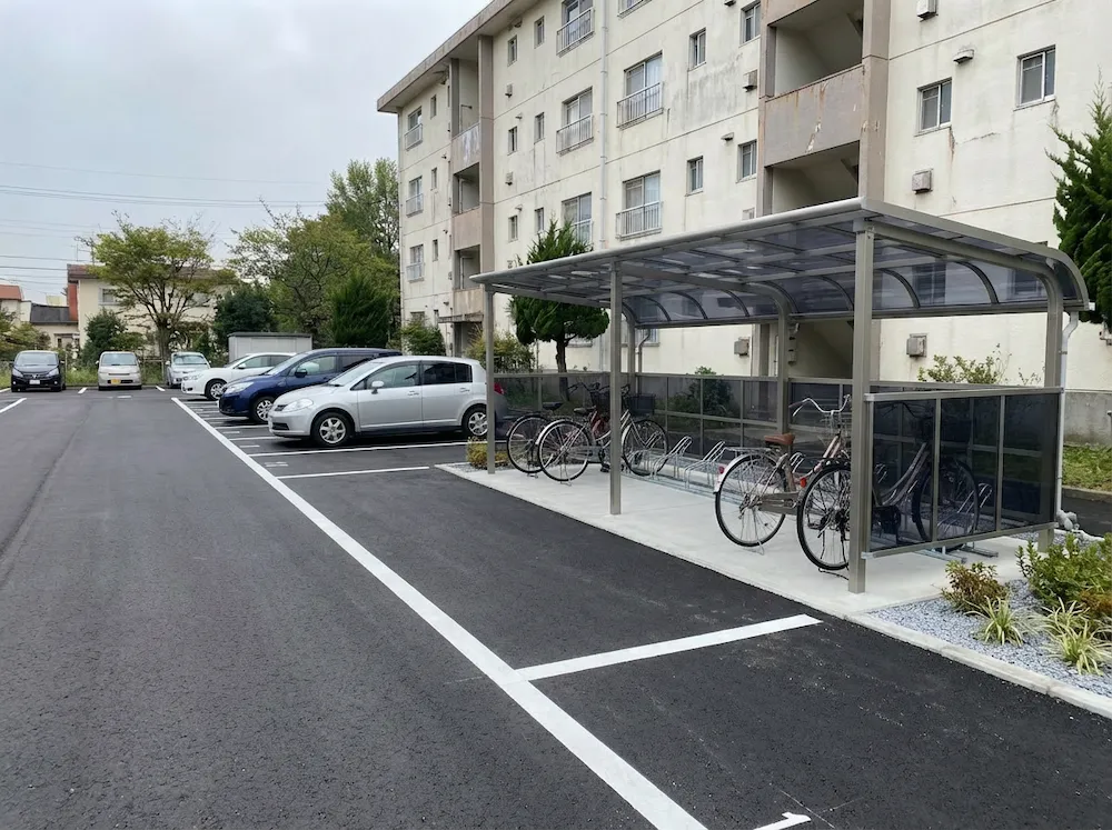 駐車場・駐輪場・アスファルトの施工後